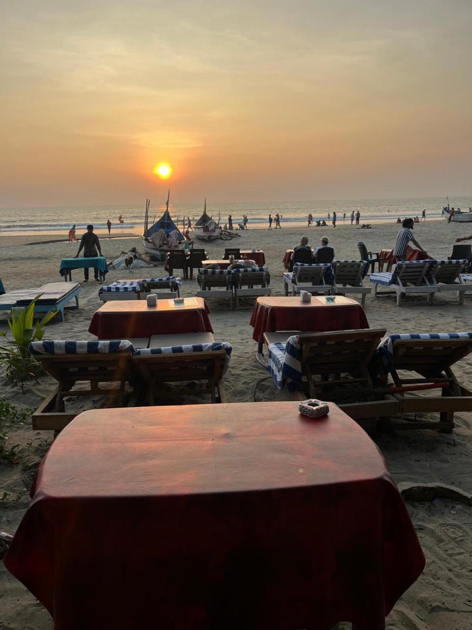 Hakuna Matata - Budget Stay At Arambol Beach, Goa Exterior photo